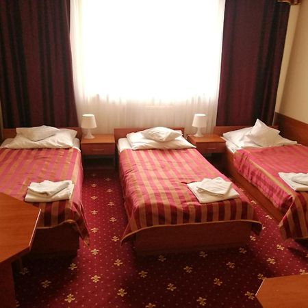 Hotel Jurajski Modlnica Kültér fotó
