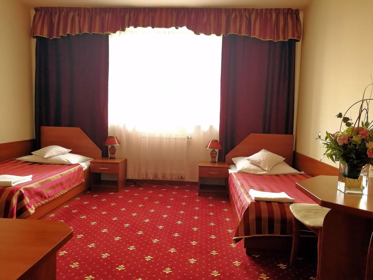 Hotel Jurajski Modlnica Kültér fotó