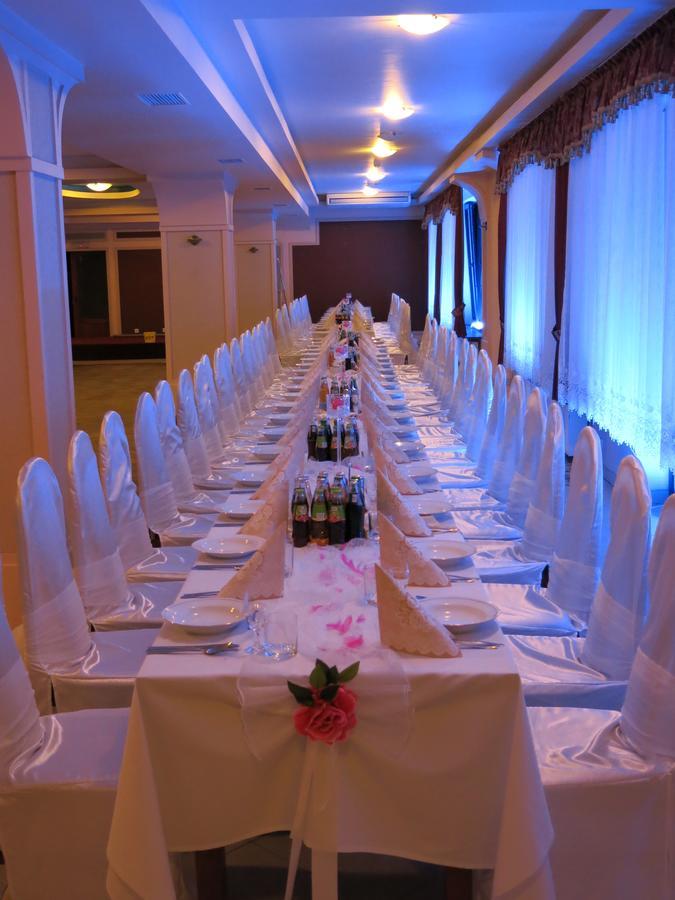 Hotel Jurajski Modlnica Kültér fotó