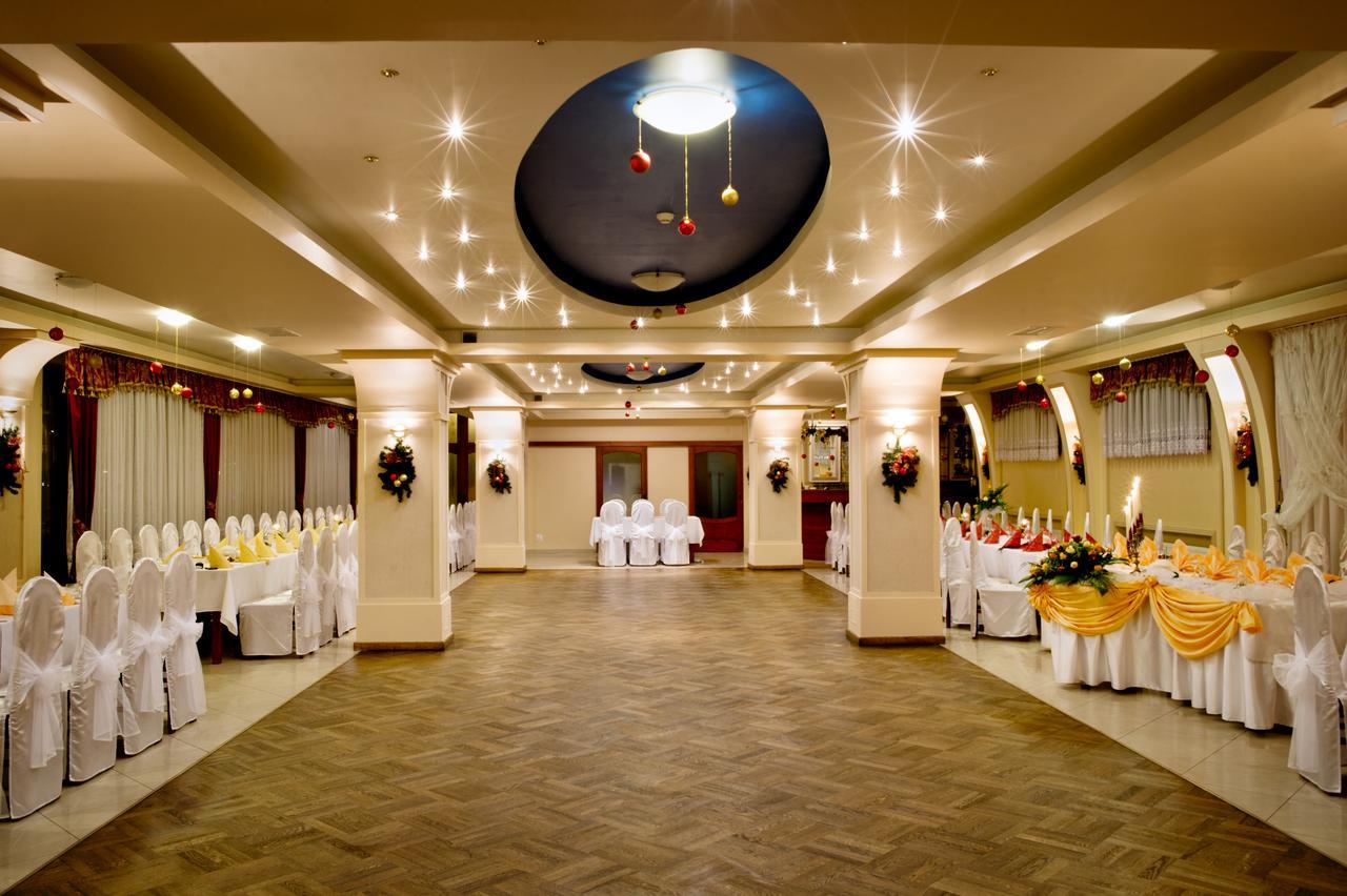 Hotel Jurajski Modlnica Kültér fotó